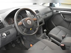 Volkswagen Touran - 2.0-16V FSI Trendline