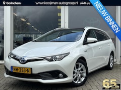 Toyota Auris - 1.8 Hybrid Trend | Panoramadak | Cruise Control | Trekhaak | Navigatie