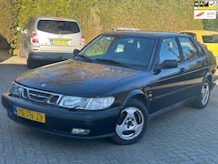 Saab 9-3 - 2.0 Introd.Spec