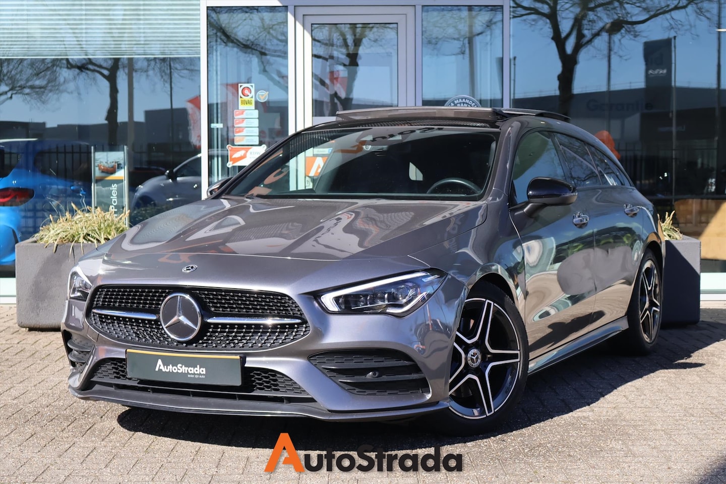 Mercedes-Benz CLA-klasse Shooting Brake - 200 AMG-Line 163pk 7G-DCT | Pano | Multibeam | Camera | Keyless | Navi | Sfeer | Carplay - AutoWereld.nl