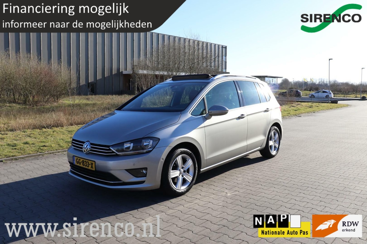 Volkswagen Golf Sportsvan - 1.2 TSI highline leder panodak autopark stoelverwarming dsg automaat hoge zit climate&crui - AutoWereld.nl