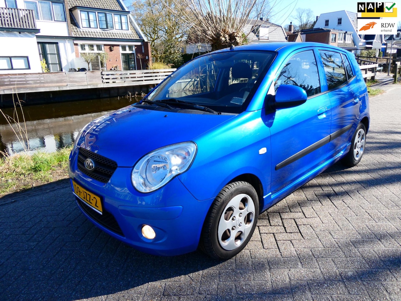 Kia Picanto - 1.0 Fifteen 5-deurs Airco Hoge instap Zuinig B-Label Historie - AutoWereld.nl