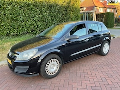 Opel Astra - 1.4 Business goede airco rijd perfect nette auto