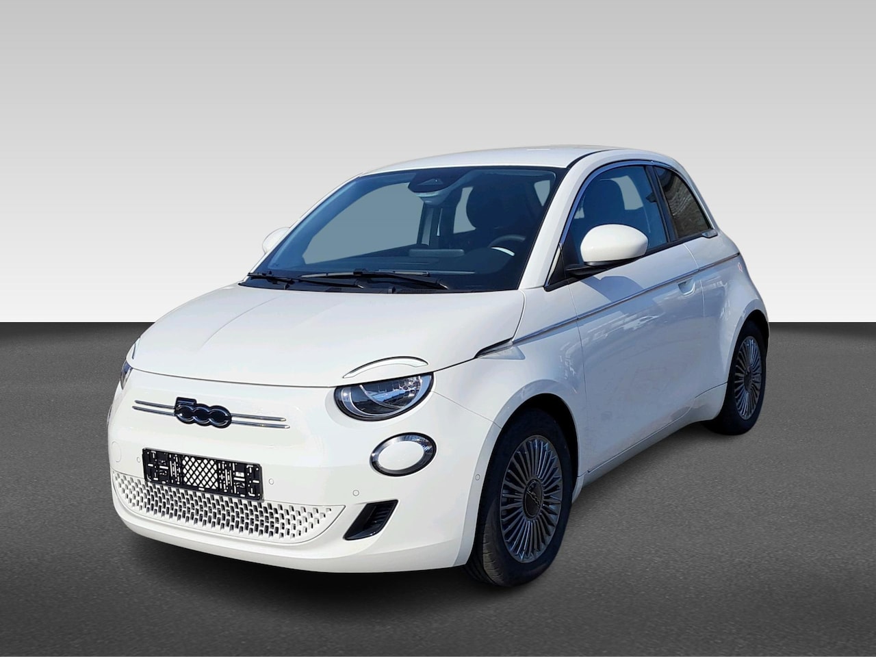 Fiat 500e - 42kWh 118pk PDC CAMERA LMV CARPLAY - AutoWereld.nl