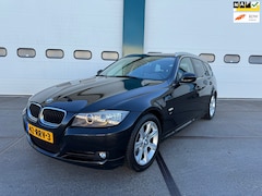 BMW 3-serie Touring - 320i Business Line M Sport