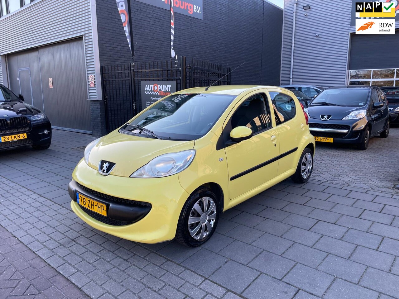 Peugeot 107 - 1.0-12V XS Stuurbekrachtiging Airco NAP APK - AutoWereld.nl