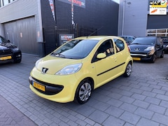 Peugeot 107 - 1.0-12V XS Stuurbekrachtiging Airco NAP APK