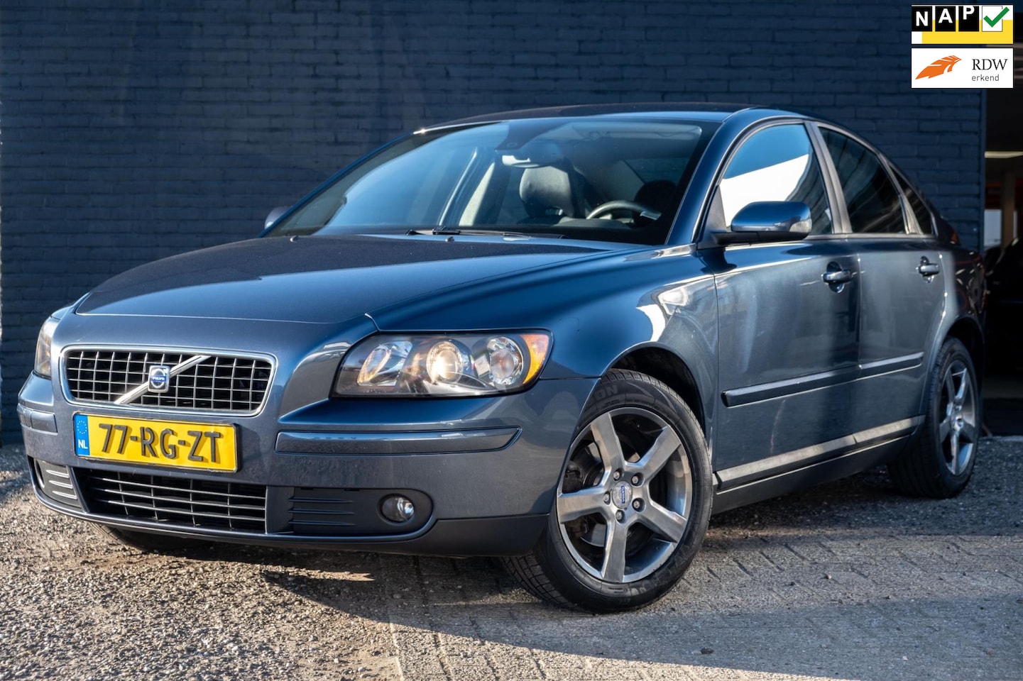 Volvo S40 - 1.8 Momentum | Airco | Cruise - AutoWereld.nl