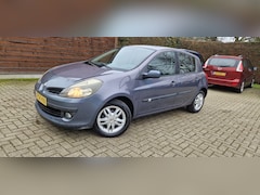 Renault Clio - 1.4-16V Team Spirit lage km