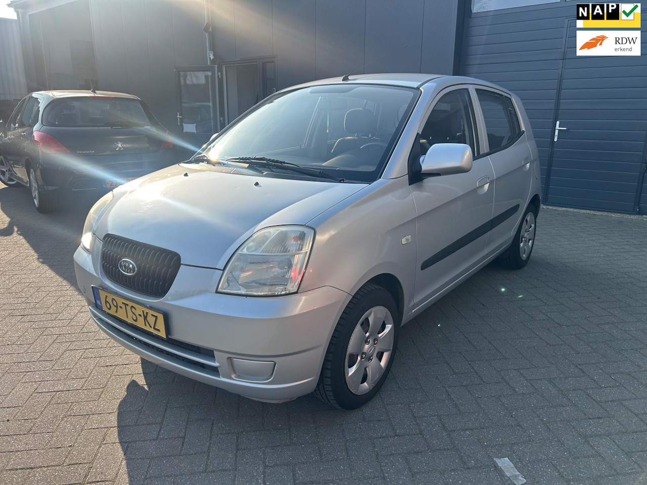 Kia Picanto - 1.0 Light Trekhaak! Hele nette auto 13mnd apk - AutoWereld.nl