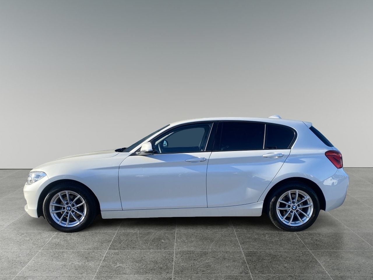 BMW 1-serie - 118i C.L. Executive - AutoWereld.nl