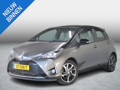 Toyota Yaris - 1.5 Hybrid Bi-Tone Navi Camera Stoelverwarming