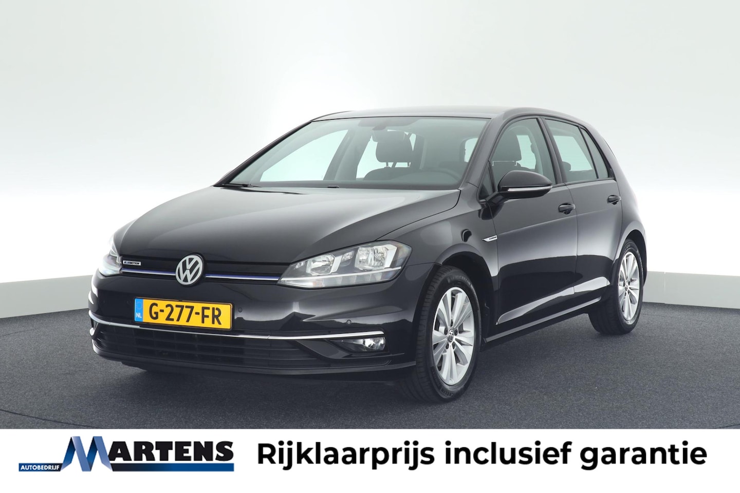 Volkswagen Golf - 1.5 TSI 130pk H6 Comfortline Navigatie Parkeersensoren - AutoWereld.nl