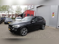 BMW X5 - M50d Elektrische trekhaak/Panorama dak