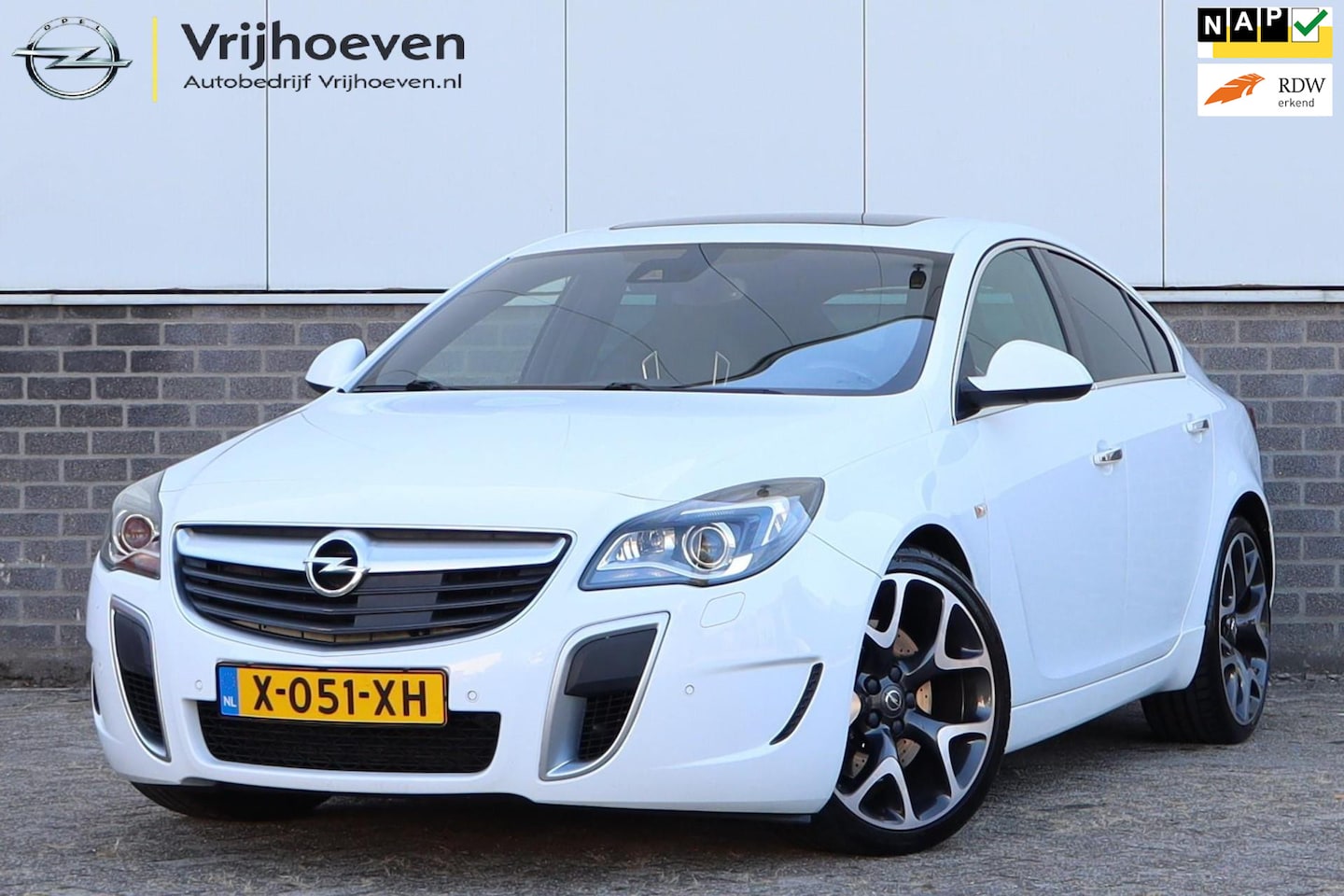 Opel Insignia - 2.8 T OPC 4x4 326pk 2e eig. - AutoWereld.nl