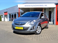 Opel Corsa - 1.2-16V Design Edition Aut. *35.800km* Clima|Cruise|LMV