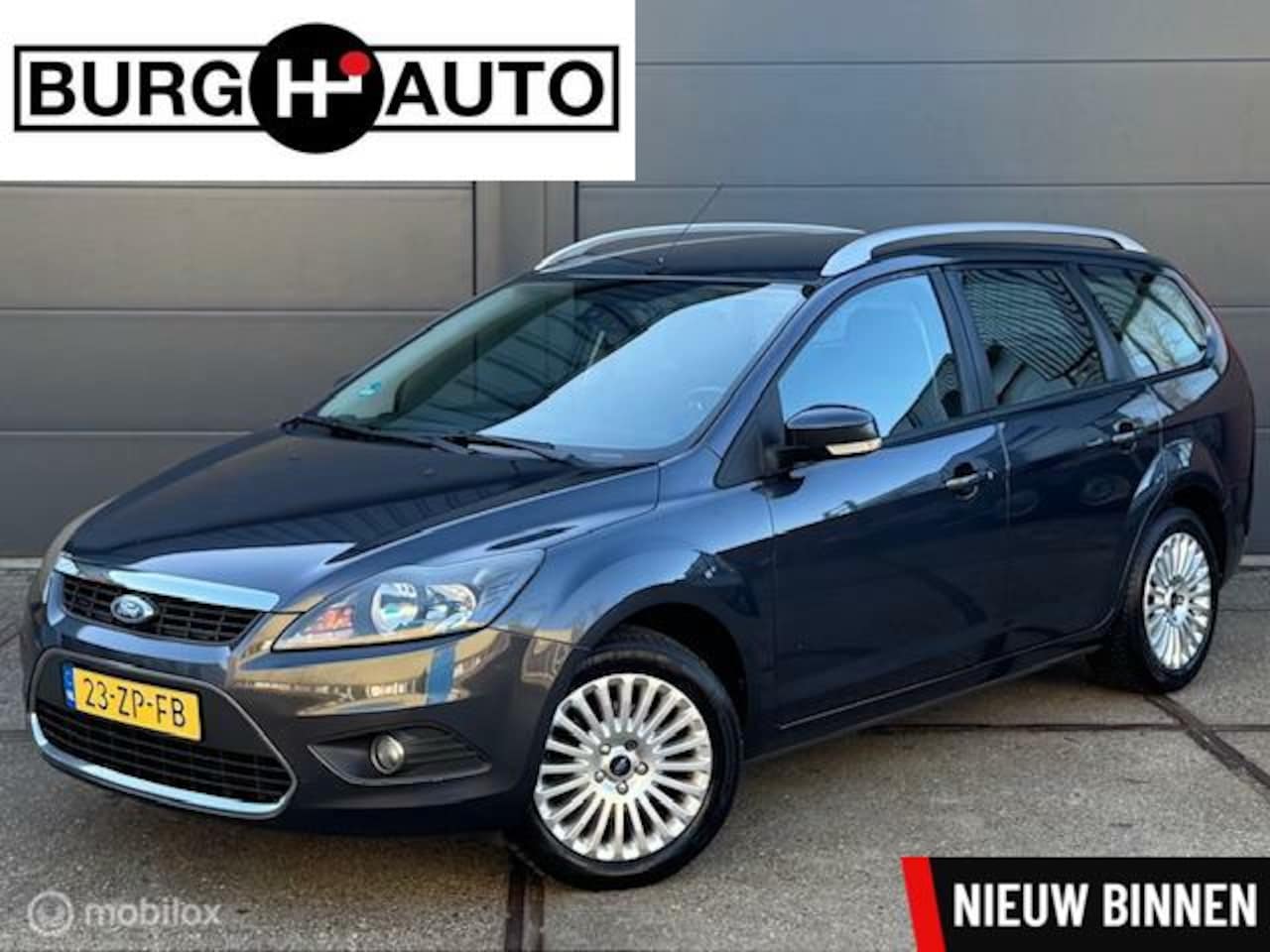 Ford Focus Wagon - 1.6 Titanium - ECC - CRUISE CONTROLE - TREKHAAK - PARKEERSENSOREN - BLUETOOTH - VERWARMDE - AutoWereld.nl