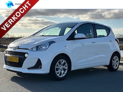 Hyundai i10 - | COMFORT SMART PACK | CARPLAY | PARKEER SENSOREN |