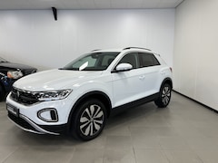 Volkswagen T-Roc - 1.0 TSI 110PK / MOVE / NAVI / PDC / STOELVERW. /