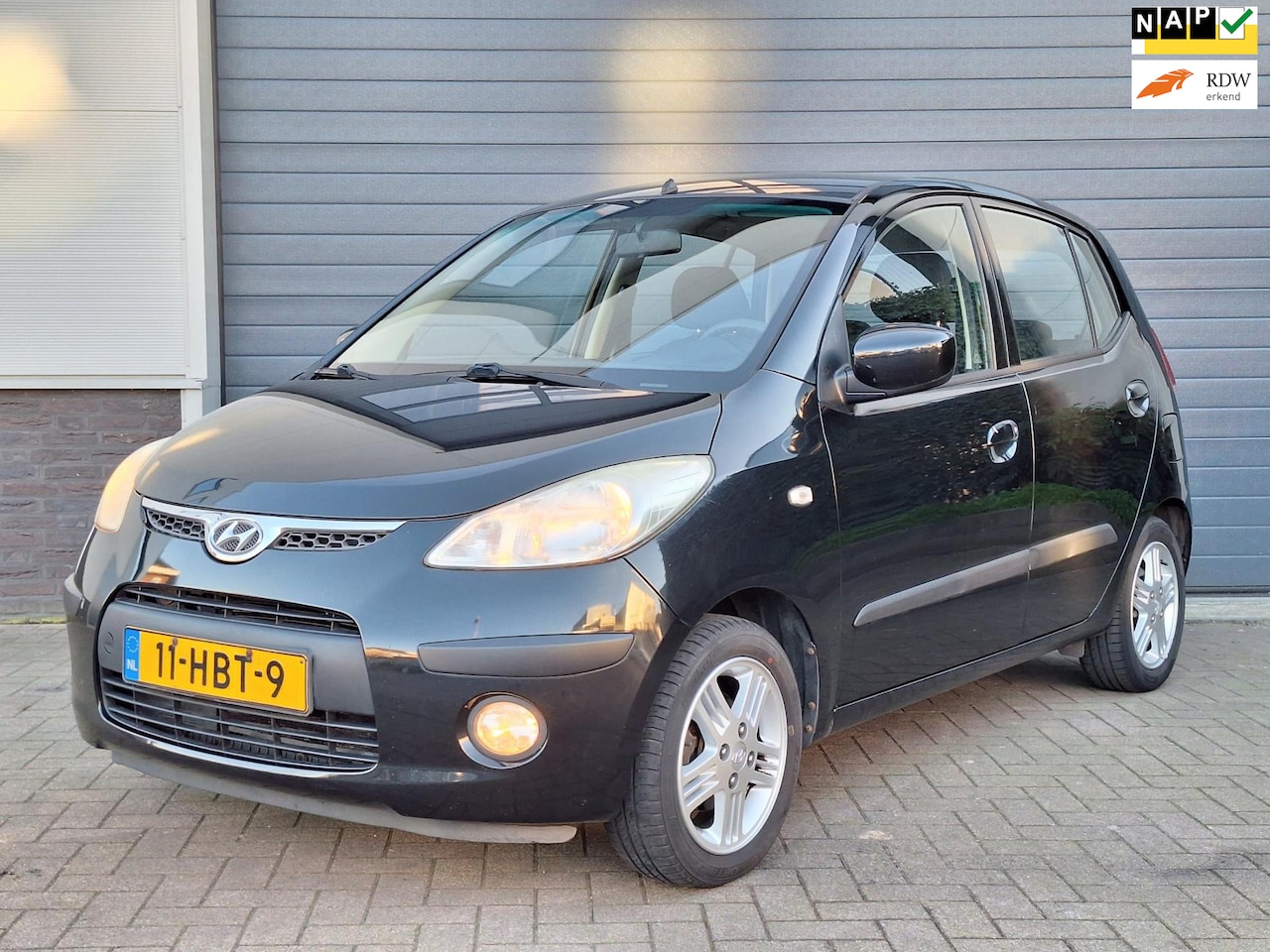 Hyundai i10 - | 1.1 i-Catcher | Airco | Lage kilometerstand | 1e eigenaar | - AutoWereld.nl