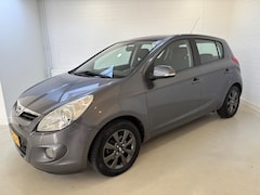 Hyundai i20 - 1.2i Plus Prachtige Auto , Goed onderhouden