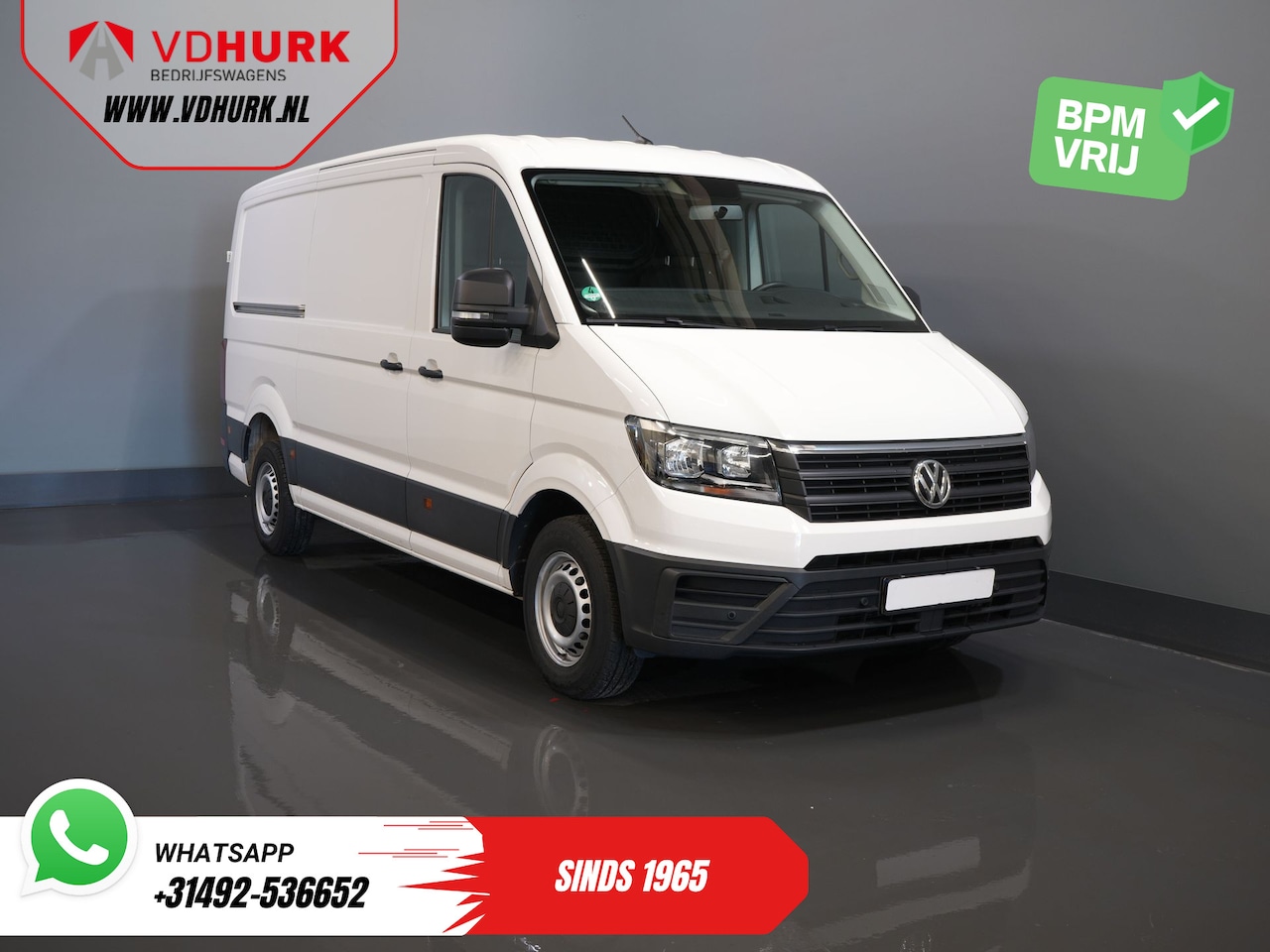 Volkswagen Crafter - 2.0 TDI Aut. L3H2 CarPlay/ Navi/ Airco/ PDC V+A - AutoWereld.nl