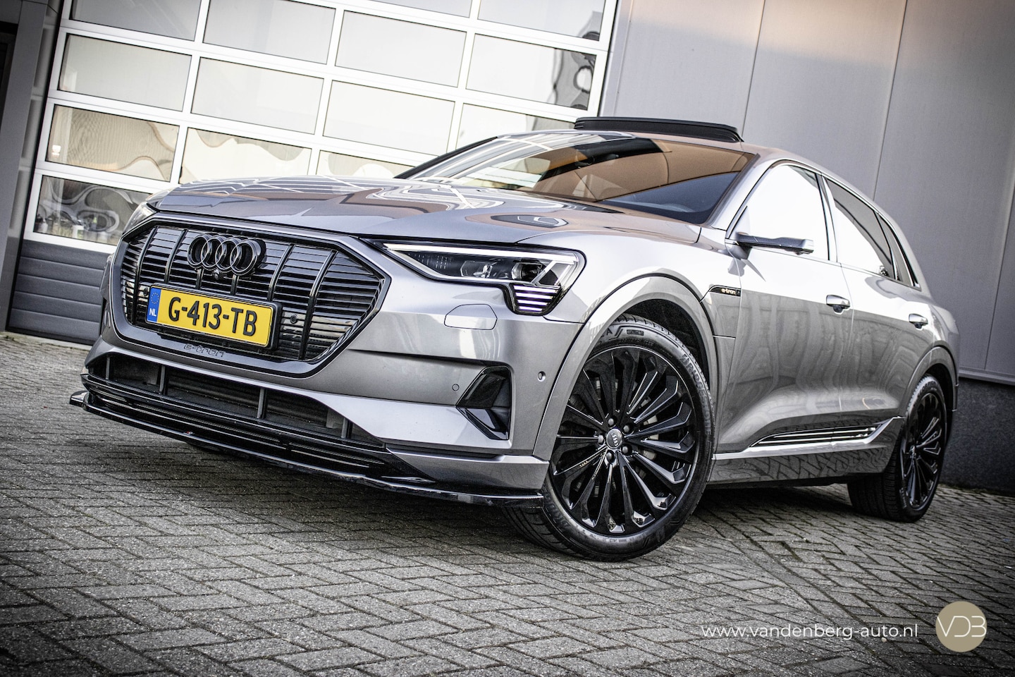 Audi e-tron - 55 Quattro B&O PANO RS LEER 21INCH CAMERA'S - AutoWereld.nl