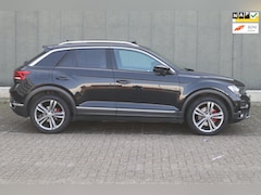 Volkswagen T-Roc - 2.0 TSI 4Motion Sport