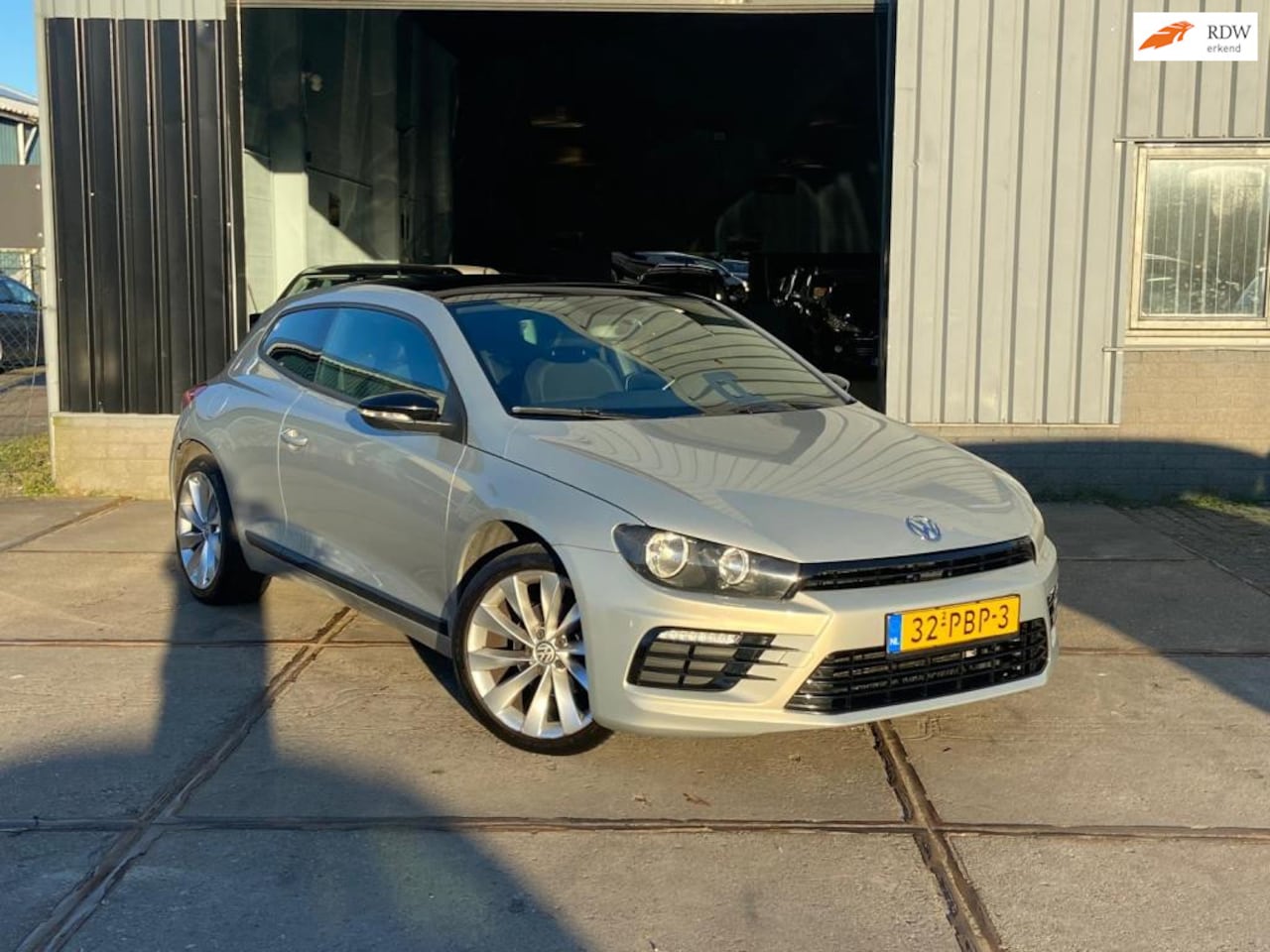 Volkswagen Scirocco - 1.4 TSI Highline Plus 1.4 TSI Highline Plus ( NET+Schuifdak+Nap ) - AutoWereld.nl