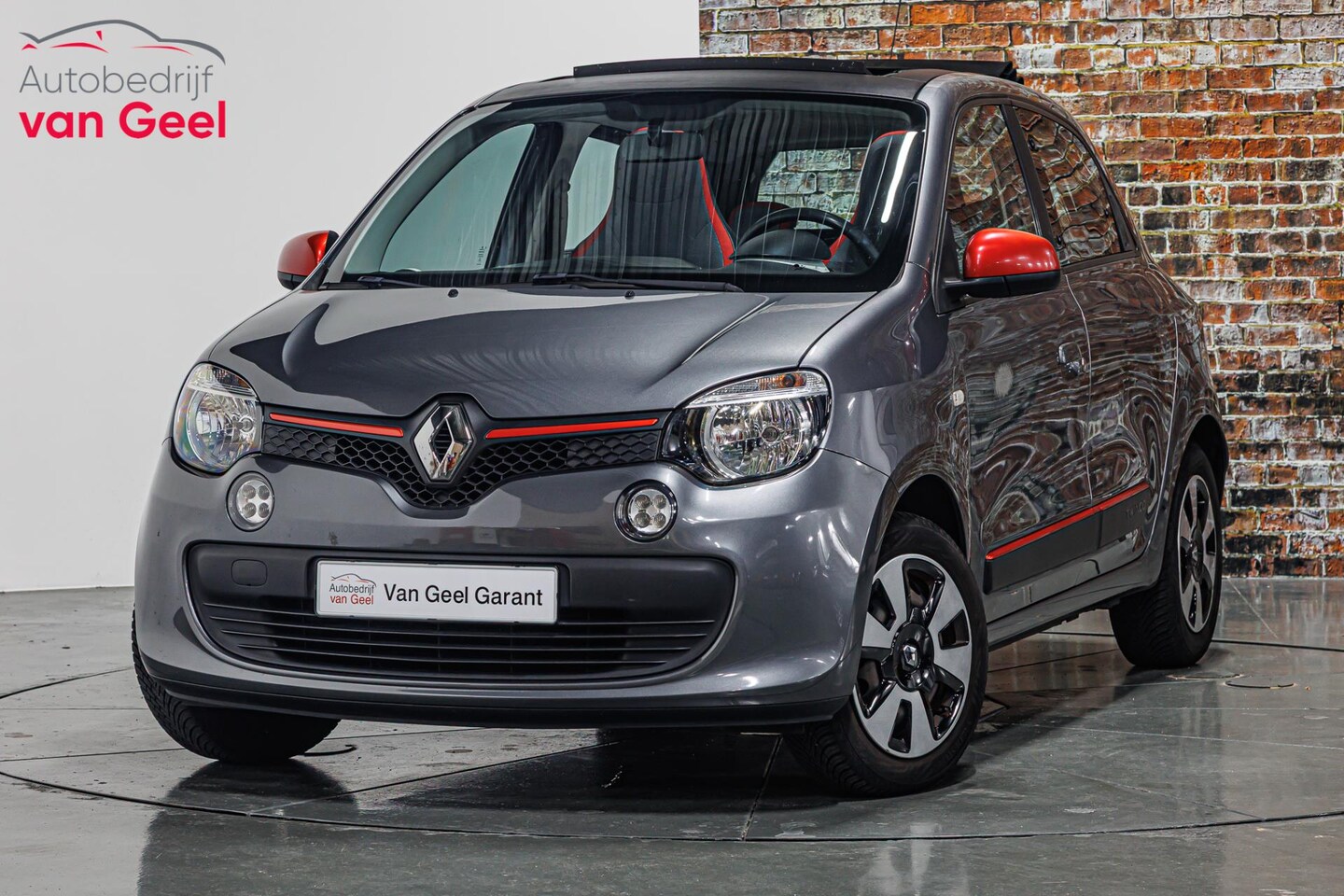 Renault Twingo - 1.0 SCe Dynamique I Cabrio I Airco I Rijklaarprijs - AutoWereld.nl