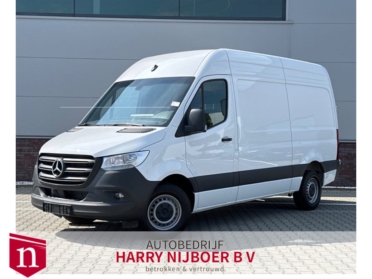 Mercedes-Benz Sprinter - 317 1.9 CDI L2 H2 Base Cruise control / Android auto / Apple carplay - AutoWereld.nl