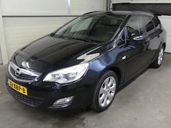 Opel Astra Sports Tourer - 1.4 Turbo Anniv Edit - Navigatie - Netjes Onderhouden