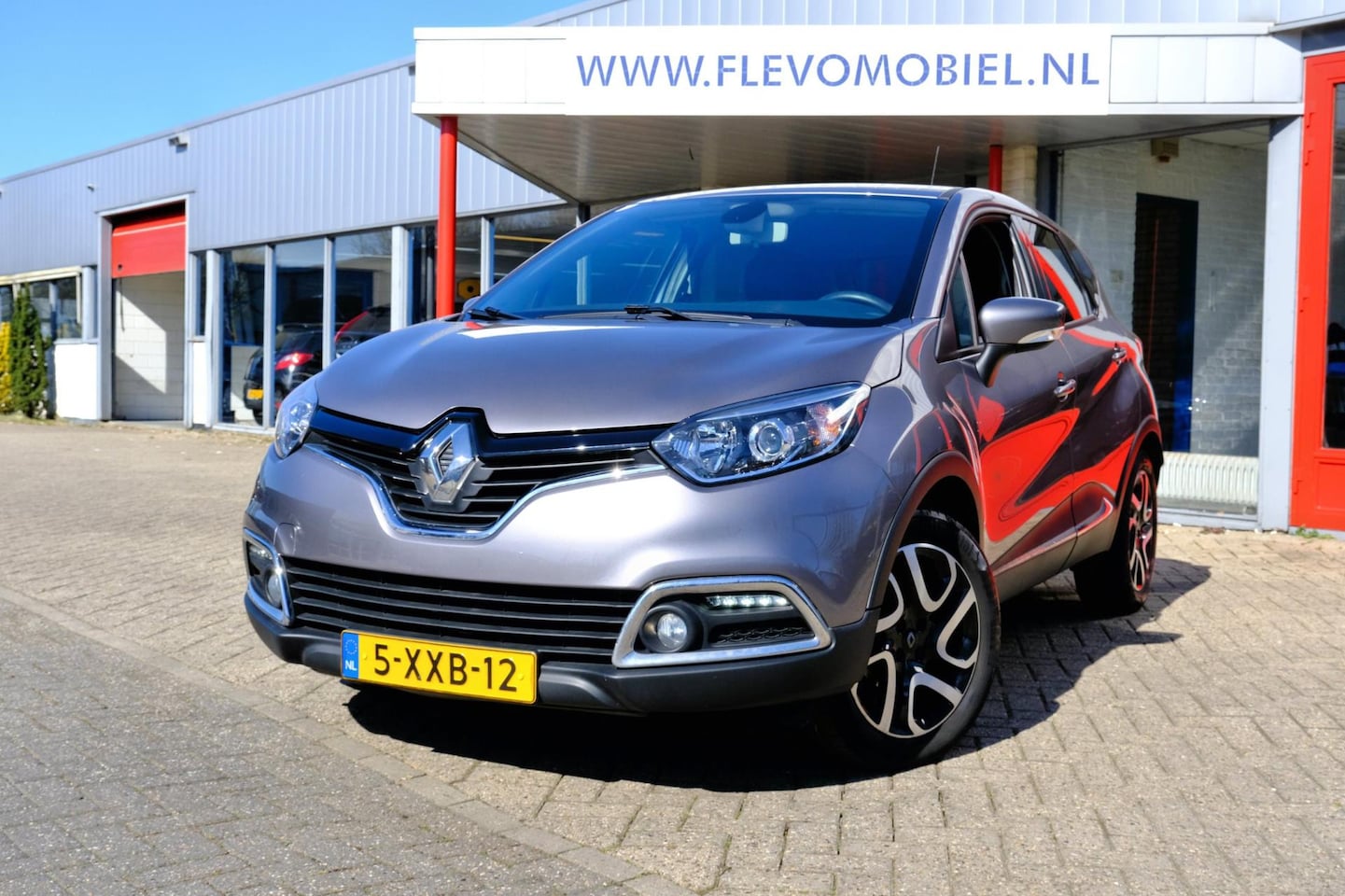 Renault Captur - 0.9 TCe Dynamique *39.809km!* Navi|Clima|Cam|LMV - AutoWereld.nl