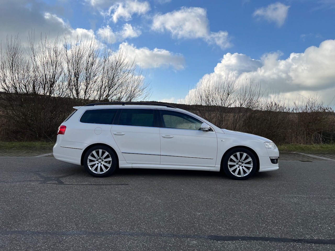 Volkswagen Passat Variant - 1.4 TSI Trendline - AutoWereld.nl