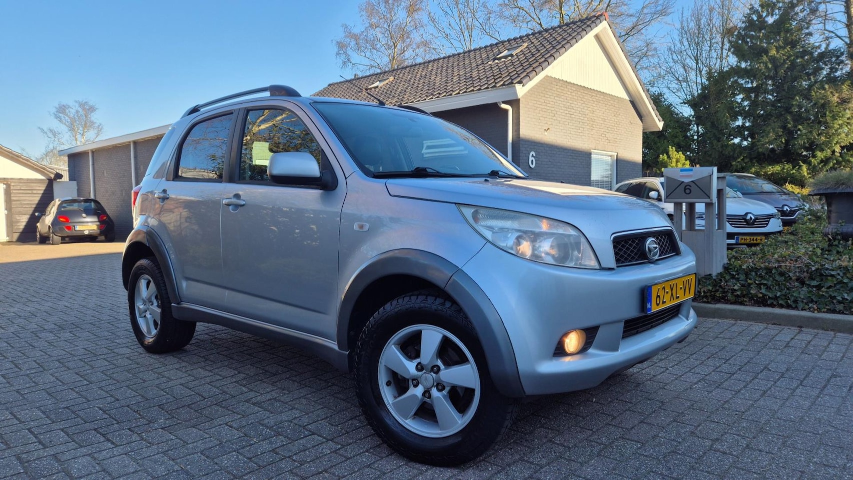 Daihatsu Terios - 1.5-16v Exclusive LEDER-4X4-BJ 2007 - AutoWereld.nl