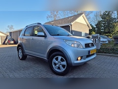 Daihatsu Terios - 1.5-16v Exclusive LEDER-4X4-BJ 2007