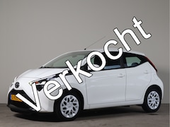 Toyota Aygo - 1.0 VVT-i x-play - NL AUTO Camera I Apple I Radio