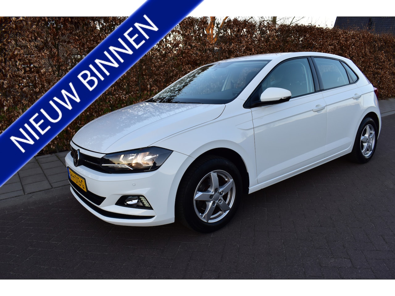 Volkswagen Polo - 1.0 TSI Comfortline mt.18 91DKM! Adapt. Trekhaak NIEUWST! - AutoWereld.nl