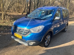 Dacia Dokker - 1.2 Tce Stepway Airco, Navigatie, Cruisecontrol, 4-seizoensbanden, Trekhaak afneembaar