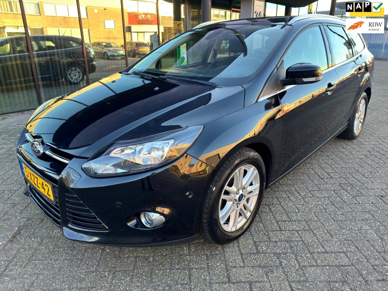 Ford Focus Wagon - 1.0 EcoBoost Edition Plus / Navi / PDC / - AutoWereld.nl