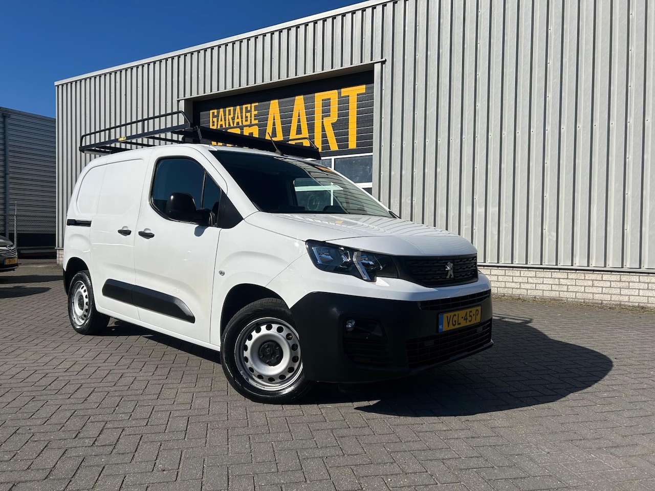 Peugeot Partner - 1.5 BlueHDI Premium | NAVI | PDC | 3 ZITS | - AutoWereld.nl