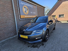 Skoda Octavia Combi - 1.6 TDI Greentech Sport Business