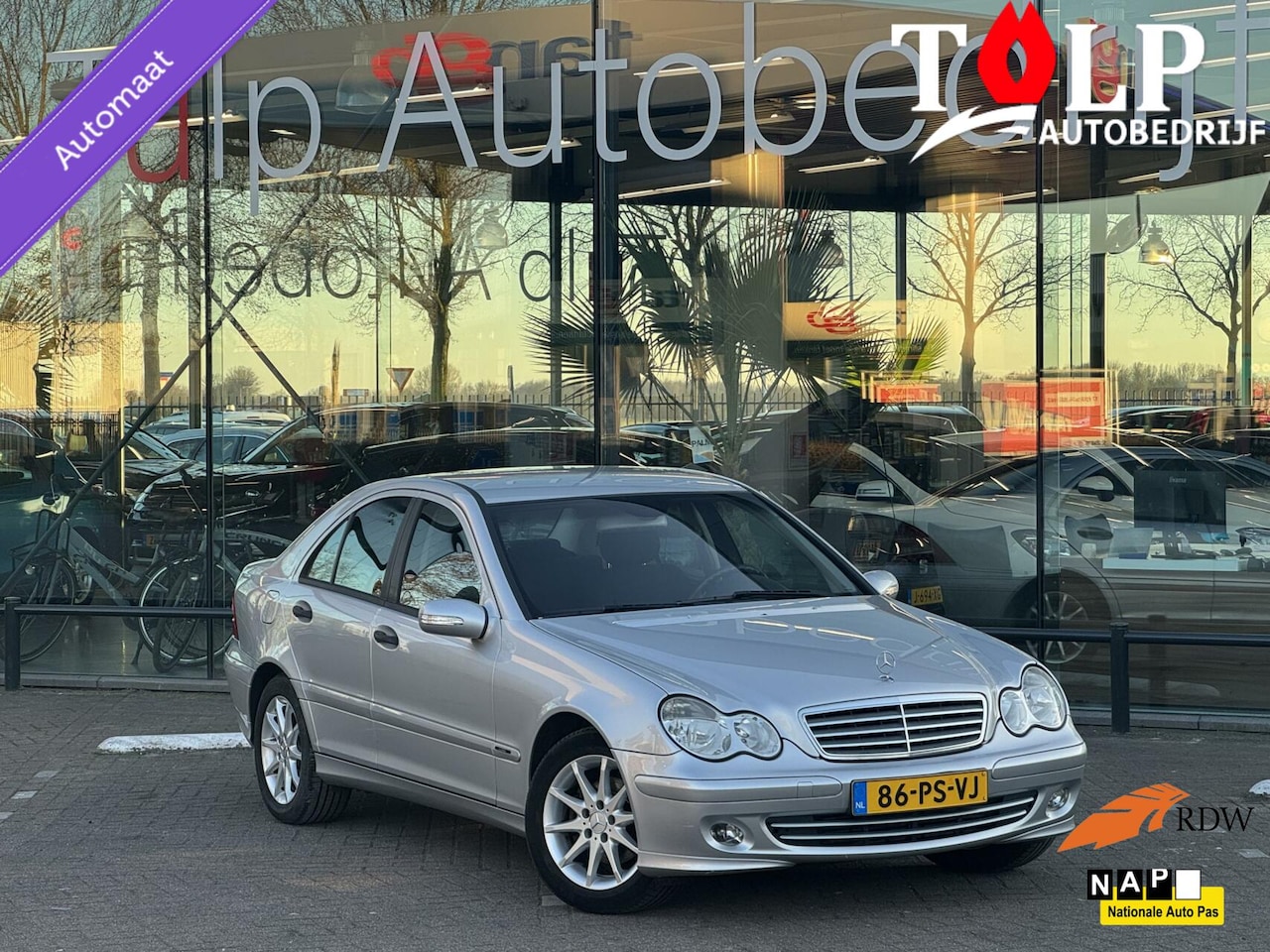 Mercedes-Benz C-klasse - 180 K. Classic Automaat Zeer mooie staat!! - AutoWereld.nl