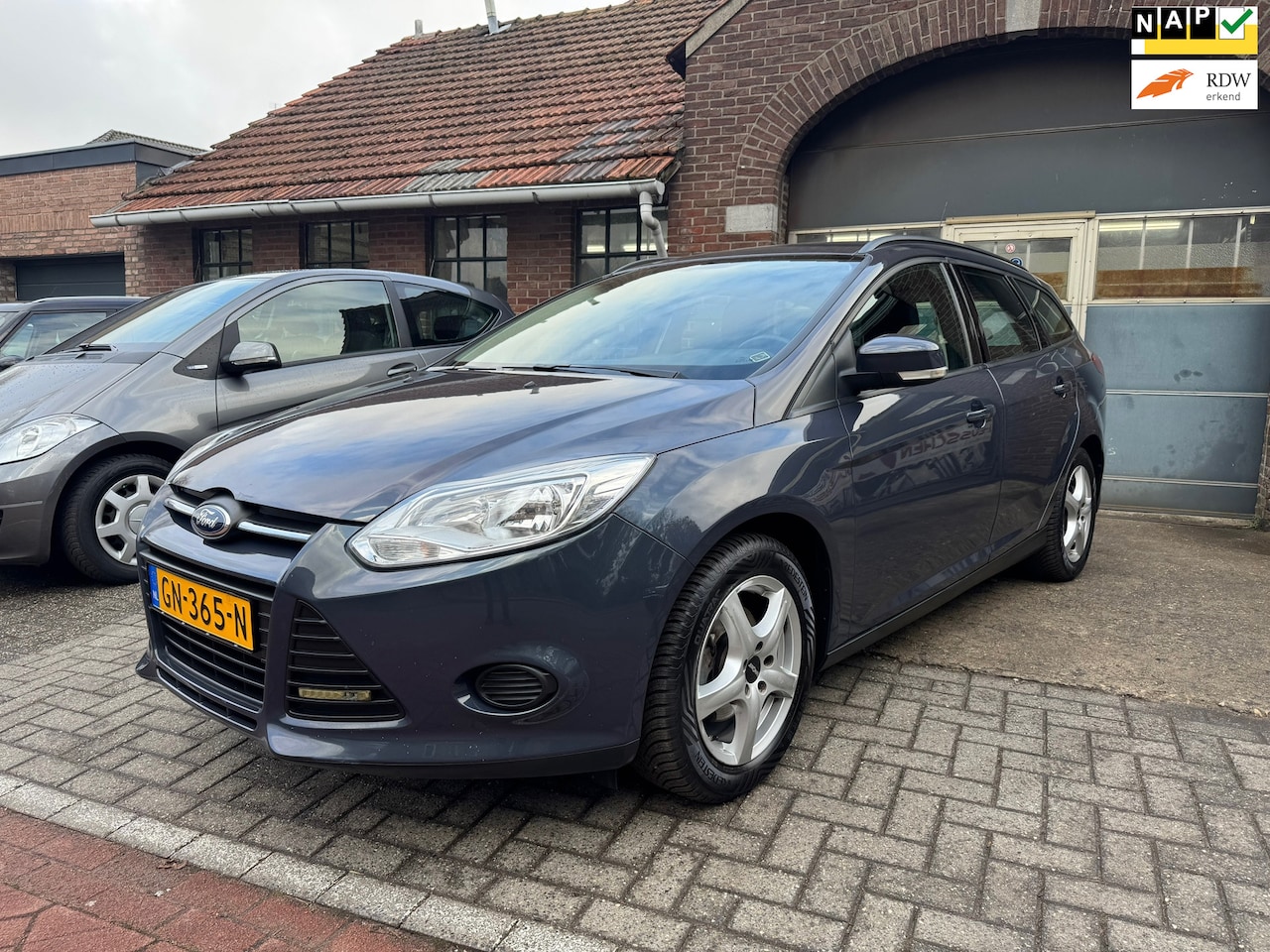 Ford Focus Wagon - 1.6 TI-VCT Lease Titanium 1.6 TI-VCT Lease Titanium - AutoWereld.nl