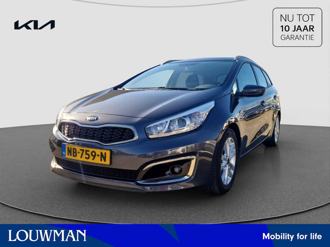 Kia Cee'd Sportswagon - 1.6 GDI First Edition Navigatie | Airco | Lichtmetalen velgen - AutoWereld.nl