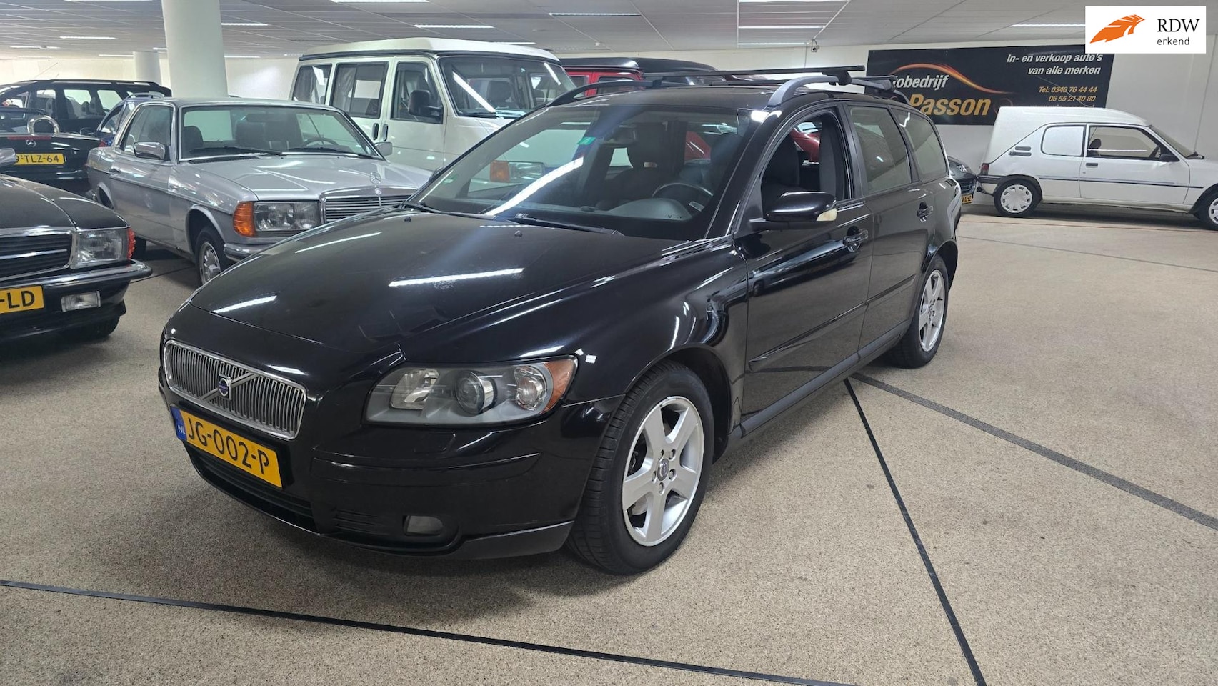 Volvo V50 - 2.4 Momentum nieuwe apk! Automaat! Schuifdak Cruise controle - AutoWereld.nl