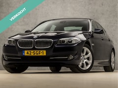 BMW 5-serie - 523i High Executive 204Pk Automaat (GROOT NAVI, NAP, 6 CILINDER, BRUIN LEDER, STOELVERWARM