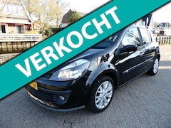 Renault Clio - 1.4-16V Dynamique Luxe 5-deurs Airco 145.000km Historie