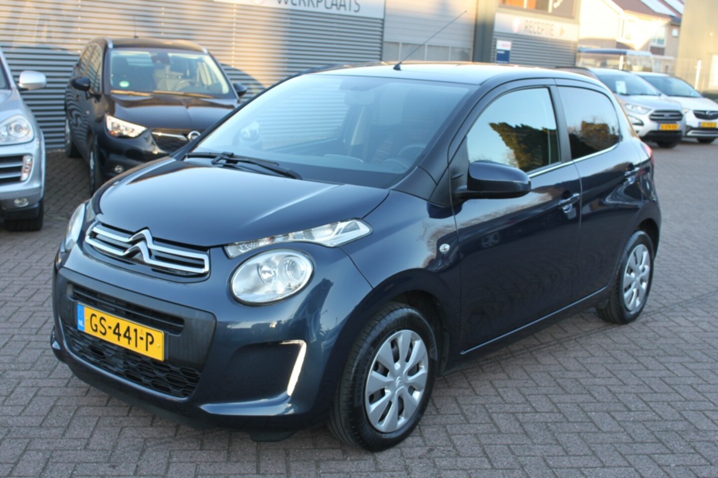 Citroën C1 - 1.0 e-VTi Feel 1.0 e-VTi Feel, airco, bluetooth, 30.000km - AutoWereld.nl