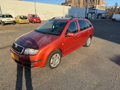 Skoda Fabia Combi - 1.4-16V Spirit+